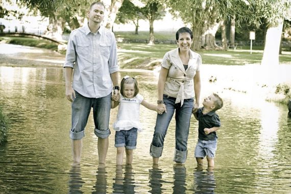 Family pictures standing in a stream or river, laughing and getting their feet wet. 


https://www.instagram.com/AwCreativeUT/
https://www.awedcreative.com/
https://www.awcreativeut.com
#AwCreativeUT #awcreative #AdamWinger Adam Winger